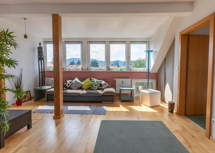 Andreas' Dachwohnung Mit Terrasse Грац